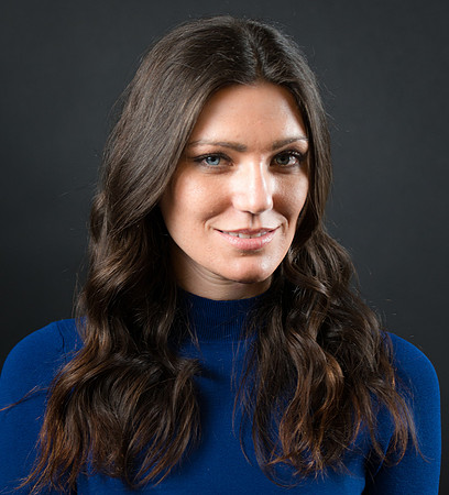 carolelphotography headshot2