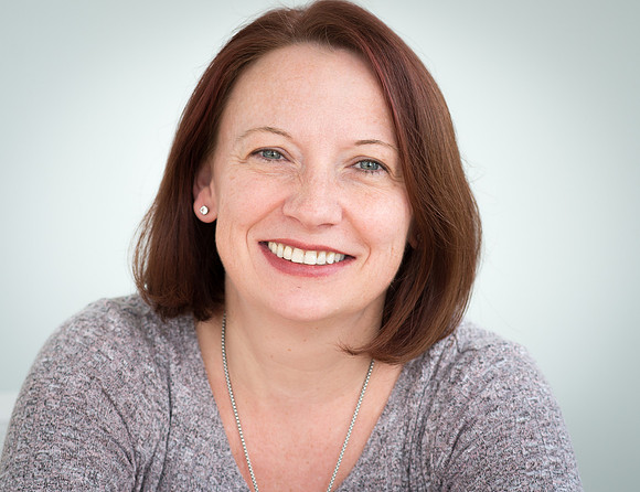 carolelphotography headshot12